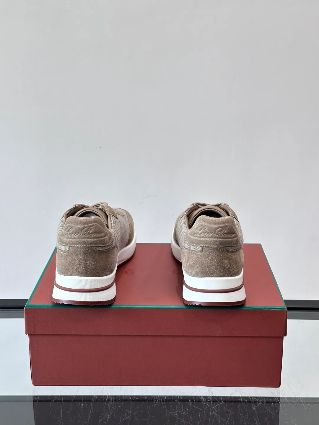 Men's men's shoes 💰p580 "Loro men's shoes 💰pian＊" Week End Walk series sports shoes, using exclusive raw materials, mesh upper + suede stitching, breathable and comfortable, rubber soles with strong grip, suitable for commuting and casual outings. Low-key high-end gray tone, versatile suit or casual wear, size: 39-44 (customized at 38.45.46)